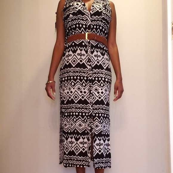 Maxi Dress w/ belt - Picture 1 of 2